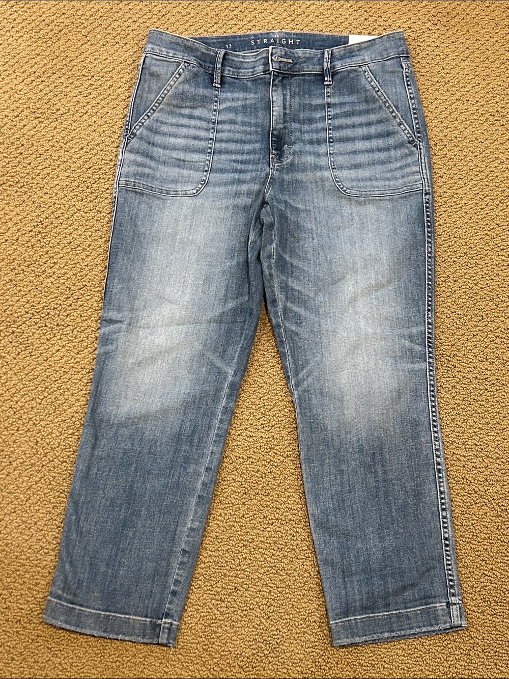 WHBM The Everyday Soft High Rise Straight Crop Jean size 12 Patch Pockets FLAW